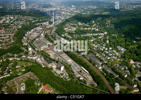 Vue aérienne, monorail suspendu, Bayer Werk plante, Friedrich-Ebert-Strasse, Selmaweg rue street, Bayer Schering Pharma AG Banque D'Images