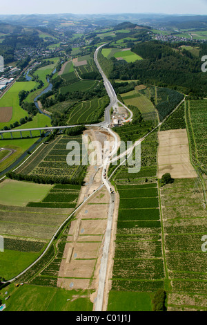 Vue aérienne, l'extension de l'autoroute A46, l'autoroute l'expansion, fin de l'autoroute, près de l'autoroute A445, Meschede Bestwig Banque D'Images