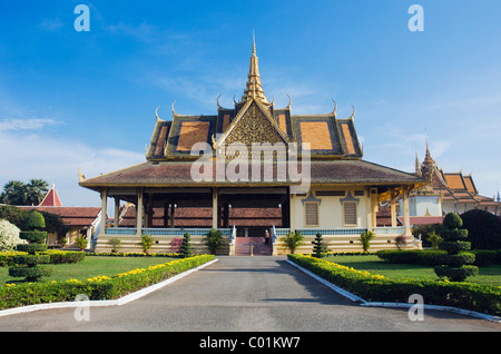 Salle de banquets, du Palais Royal, Phnom Penh, Cambodge, Indochine, Asie du Sud, Asie Banque D'Images