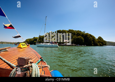 Belle Dittisham transporter des passagers des traversiers de l'autre côté de la rivière Dart de Dittisham à Greenway Quay, Devon UK Banque D'Images