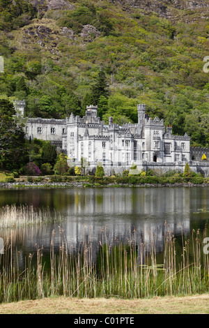 L'Abbaye de Kylemore, Connemara, comté de Galway, en République d'Irlande, Europe Banque D'Images