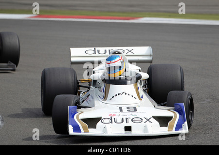 La race de l'historique les voitures de Formule 1, Rob Austin dans la Surtees TS19 de 1978, Oldtimer-Grand-Prix 2010 pour automobiles au Banque D'Images