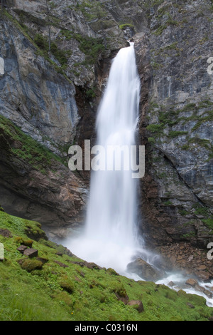 Goessnitz Cascade, Heiligenblut, le Parc National du Hohe Tauern, Carinthie, Autriche, Europe Banque D'Images