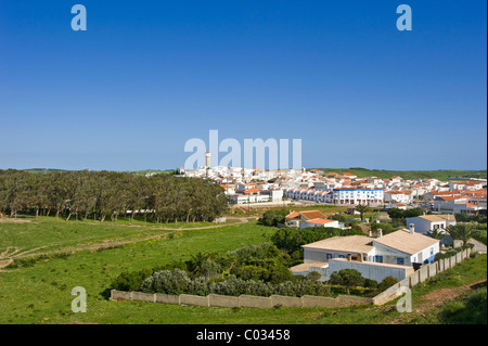 Paysage urbain, Vila do Bispo, côte de Costa Vicentina, région de l'Algarve, Portugal, Europe Banque D'Images