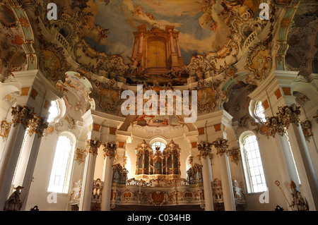 L'église de Wies, Rococo, construit de 1745 à 1754, l'orgue construit par Johann Georg dans Hoerterich 1757, fresque au plafond du sort de la Banque D'Images