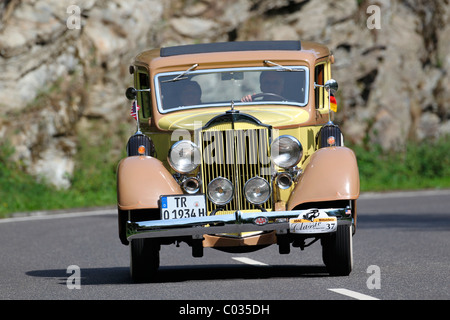 ADAC rallye de voitures anciennes 2010 Mittelrhein-Classic, Packard huit Sedan, Weinaehr, Rhénanie-Palatinat, Allemagne, Europe Banque D'Images