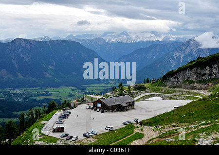 Vue du perdant Huette hut aux glaciers de la gamme Dachstein, UNESCO World Heritage Site, Hallstatt-Dachstein Banque D'Images