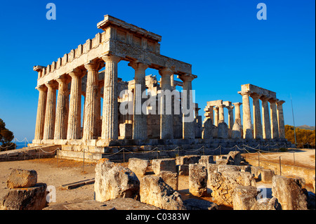 Le temple dorique grec d'Aphaia (500BC). Egine, Grec Iles Saroniques Banque D'Images