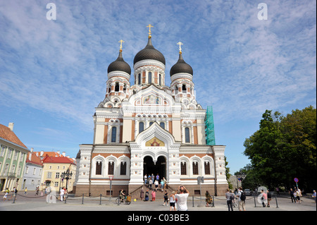 Place du Château, la cathédrale Alexandre Nevski, façade, portail, Tallinn, Estonie, anciennement Reval, États baltes, dans le Nord de l'Europe Banque D'Images