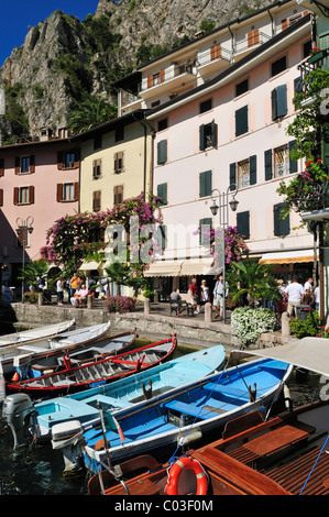 Limone sul Garda, Lac de Garde, Lombardie, Italie, Europe Banque D'Images