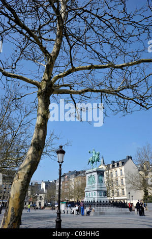 Statue équestre de Guillaume II, roi des Pays-Bas et grand-duc de Luxembourg, Place de Guillaume Place de l'hôtel de ville Banque D'Images