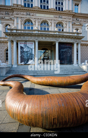 Ferdinandeum ou du Musée de l'État du Tyrol, Innsbruck, Tyrol, Autriche, Europe Banque D'Images