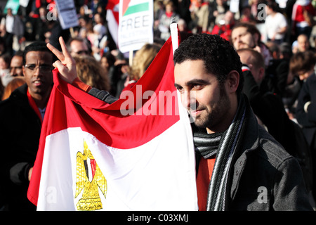 En solidarité, au mépris : journée mondiale d'action pour l'Egypte. Trafalgar Square, Londres Banque D'Images