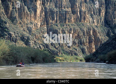 Rafting de Boquillas Canyon, Rio Grande, Big Bend National Park, Texas Banque D'Images