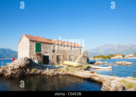 Chambre sur l'île, Bjelila, Lustica, Bouches de Kotor, Monténégro Banque D'Images