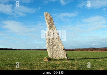 La plus grande des deux Pipers ' ' des pierres près de Lamorna dans Cornwall, UK Banque D'Images