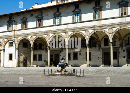 Piazza SS.Annunziata, le Loggiato servi di Maria, Firenze (Florence), UNESCO World Heritage Site, Toscane, Italie, Europe Banque D'Images