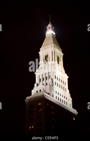 Centre-ville de Hartford Connecticut ville pendant les heures du soir. C'est la capitale de l'état. Banque D'Images