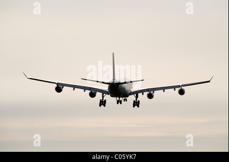 Avion avant l'atterrissage à Vancouver Banque D'Images