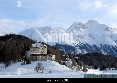 Hotel Waldhaus am See, lac gelé, Moritzee St 26. Saint-Moritz Polo World Cup on Snow, Saint-Moritz, Upper Engadine, Engadine Banque D'Images