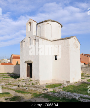 Svetoga Katedrala Kriza, Holy Cross Cathedral, construit en 800, soi-disant la plus petite cathédrale du monde, Nin, Croatie Banque D'Images