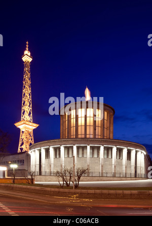 Parc des expositions Messe Berlin avec Funkturm tour radio, Charlottenburg, Berlin, Germany, Europe Banque D'Images