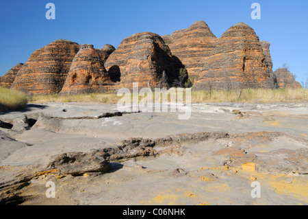 Piccaninny Creek à pied dans le Parc National de Purnululu, Australie Bungle Bungle, Banque D'Images