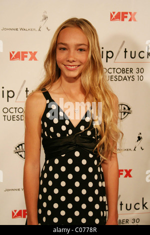 Kelsey Lynn Batelaan Nip/Tuck Saison 5 première projection organisée à la Paramount Theater de Hollywood, Californie - 20.10.07 Banque D'Images