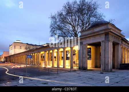 Colonnade de la Museumsinsel, île de Mitte, Berlin, Germany, Europe Banque D'Images