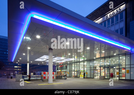 La gare centrale, Essen, région de la Ruhr, Nordrhein-Westfalen, Germany, Europe Banque D'Images