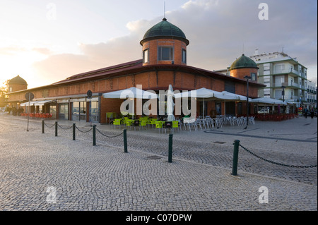 Hall historique du marché, Olhao, Algarve, Portugal, Europe Banque D'Images