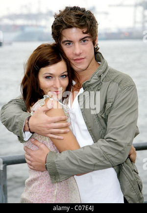 Sylta Fee Wegmann,Philipp Danne, Photocall sur l'ensemble de la télé allemande film 'Italien im Herzen' Hambourg, Allemagne - 17.10.07 Banque D'Images