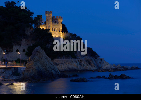 Château privé, plage de Lloret de Mar, Costa Brava, Espagne, Europe Banque D'Images