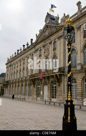 Hôtel de Ville, Place Stanislas à Nancy, Lorraine, France. Banque D'Images