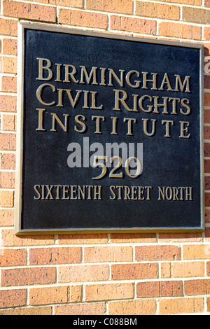 Le marqueur de Birmingham Civil Rights Institute situé dans le quartier des droits civiques de Birmingham, Alabama, USA. Banque D'Images