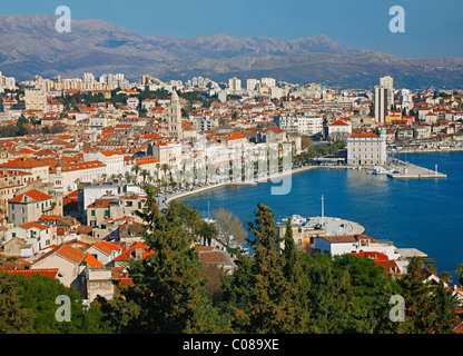 Split, vue sur la ville de Marjan, Croatie Banque D'Images