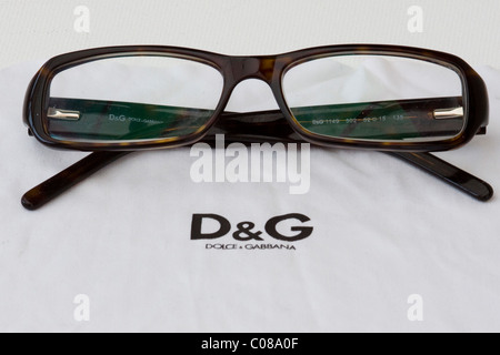 Dolce et Gabbana Lunettes et chiffon de nettoyage Banque D'Images