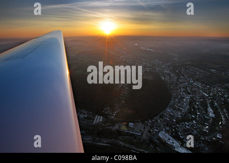 Vue aérienne, le lever du soleil, tôt le matin, vol, Ennepetal, Ruhr, Nordrhein-Westfalen, Germany, Europe Banque D'Images