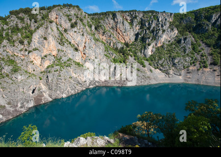 Modro jezero, Blue Lake, Imotski, comté de Split-Dalmatie, Italy, Europe Banque D'Images