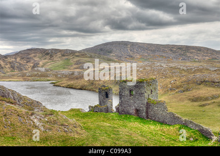 Ruines du château, Château Trois Head, Mizen Head Peninsula, West Cork, Republic of Ireland, British Isles, Europe Banque D'Images