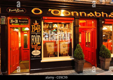 Pub avec Bed and Breakfast, Kenmare, Anneau du Kerry, comté de Kerry, Ireland, British Isles, Europe Banque D'Images