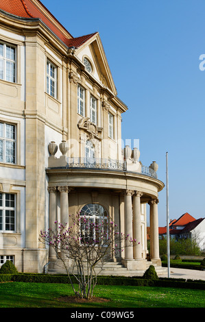 Le tribunal régional supérieur, construit entre 1914 et 1917 sur l'ancienne colline du château, Naumburg, Saxe-Anhalt, Allemagne, Europe Banque D'Images