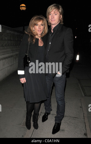 Kelly Hoppen et Nicky Clarke au Dom Perignon a tenu à l'hôtel Langham London, England - 26.02.08 Zibi/ Banque D'Images