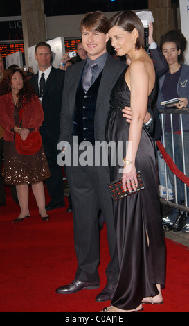 Tom Cruise et Katie Holmes l'AFI FEST 2007 Opening Night Gala des "Lions for Lambs" tenue au Arclight Cinerama Dome - Banque D'Images