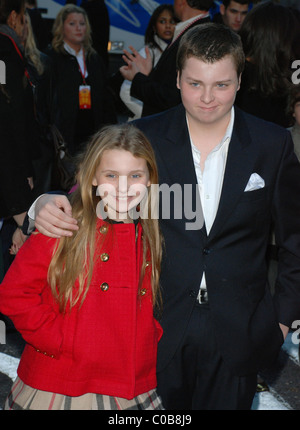 Abigail Breslin et Spencer Breslin première mondiale de Fox Walden's 'Mr. Magorium's Wonder Emporium' tenue à la DGA Theatre Banque D'Images