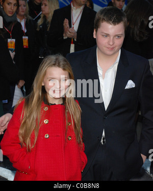 Abigail Breslin et Spencer Breslin première mondiale de Fox Walden's 'Mr. Magorium's Wonder Emporium' tenue à la DGA Theatre Banque D'Images