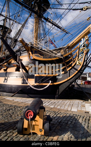 La figure de proue de la tête et HMS Victory à Portsmouth Banque D'Images