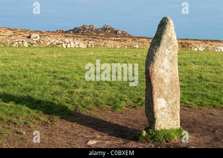 Les hommes ' ' scryfa une ancienne en pierre debout près de Morvah à Cornwall, UK Banque D'Images