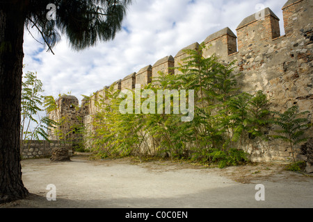 Les murs en pierre du Château des Maures à Salobreña, Costa Tropical, Grenade, Andalousie, Espagne, Europe, pays arabes, l'enrichissement des capacités Banque D'Images