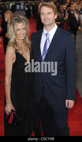 Tom Vaughan et invité à la première de 'ce qui se passe à Vegas' à Odéon, Leicester Square Londres, Angleterre- 22.04.08 Banque D'Images